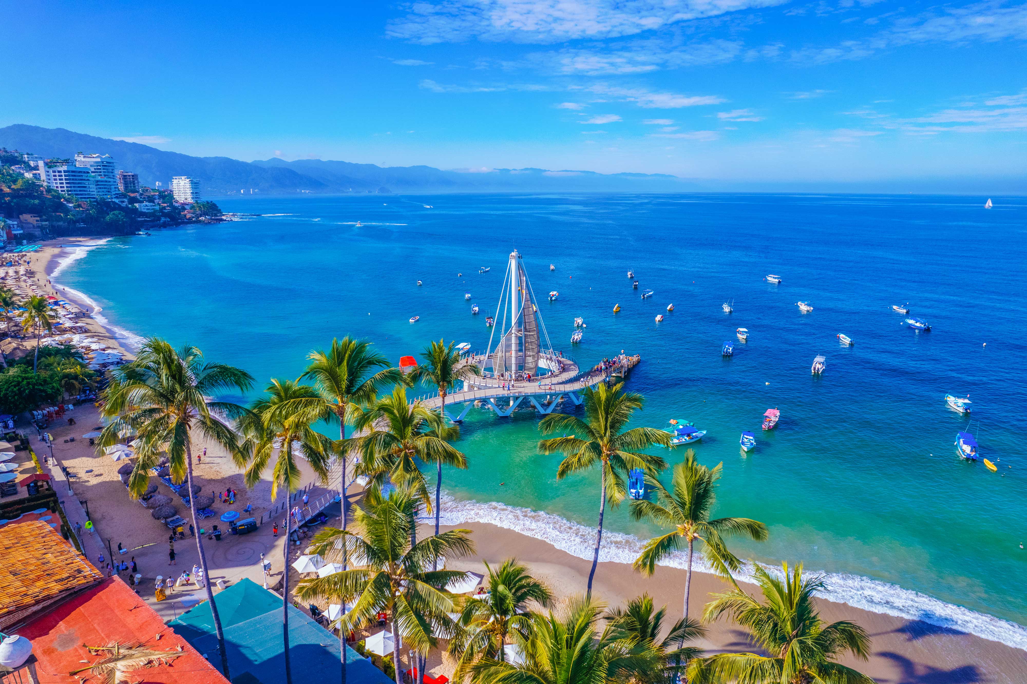 Puerto Vallarta as a luxury tourism destination